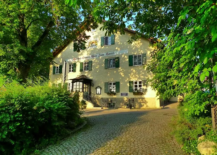 호텔 Der Obere Wirt Zum Queri 4*