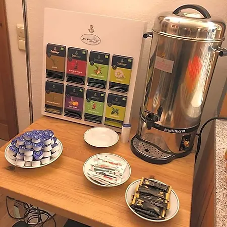 Hotell Der Obere Wirt Zum Queri 4*