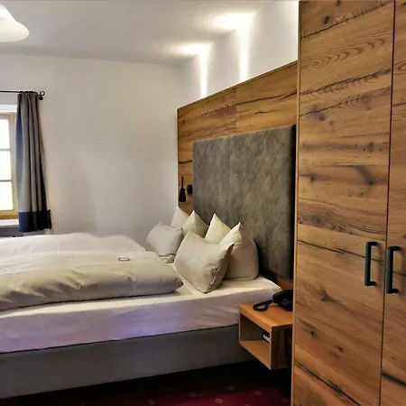 Hotel Der Obere Wirt Zum Queri